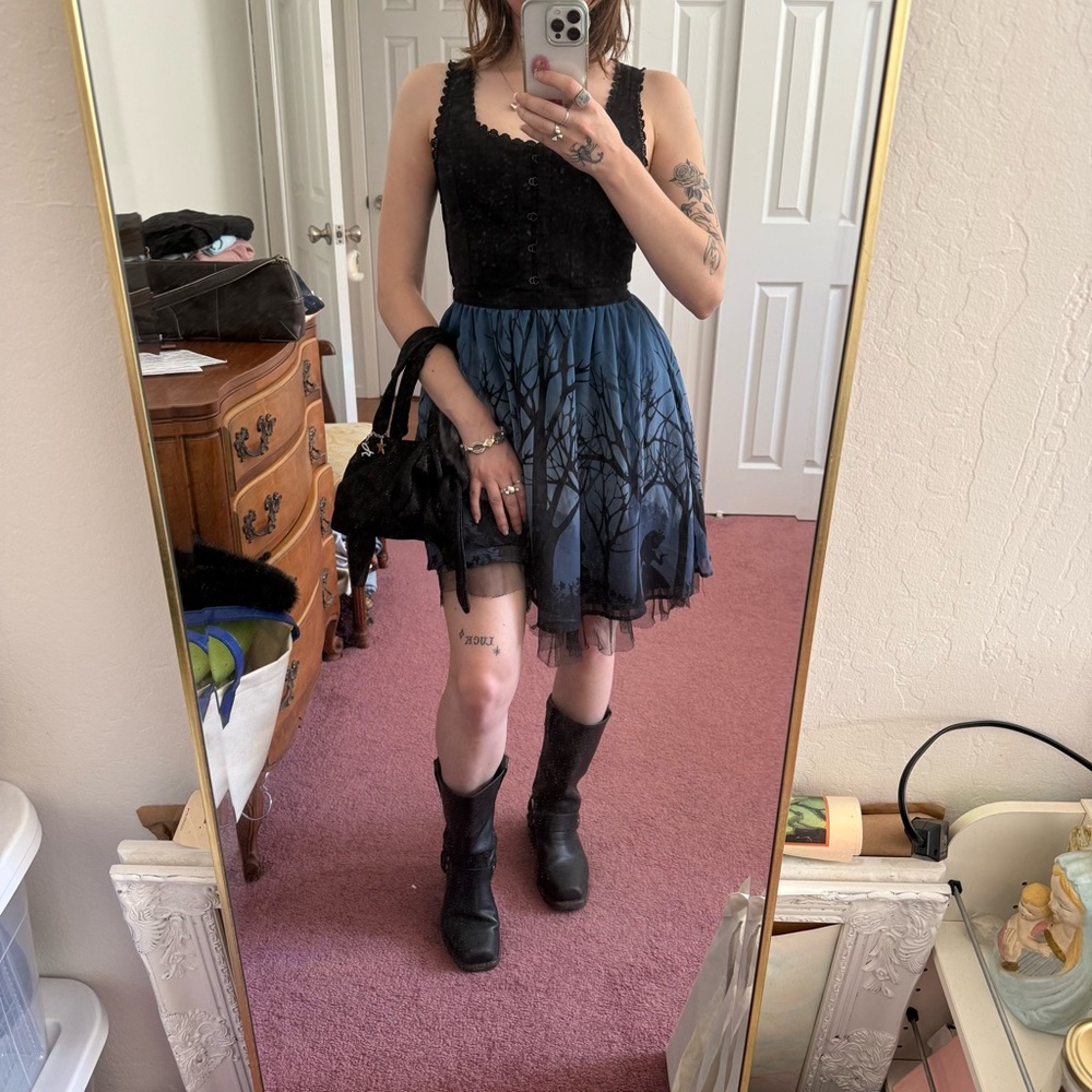 Alice in Wonderland black and blue Gothic corset dress